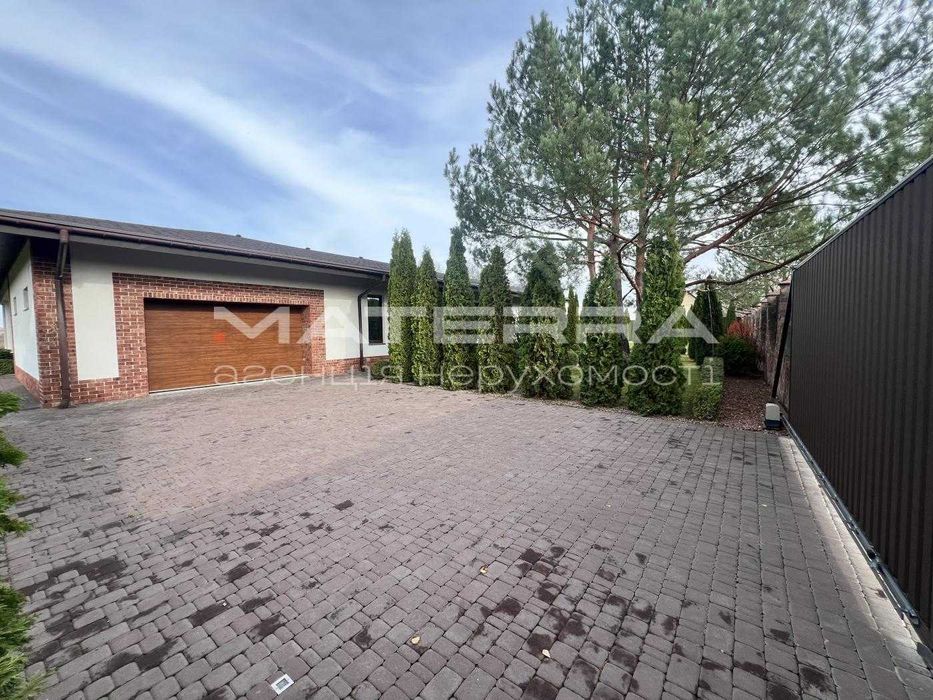 Дзвінкове продам будинок 260 м2. З власним Озером! Топ локація!