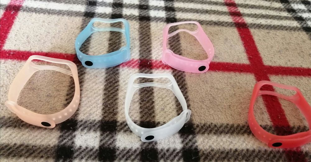 Ремешок для xiaomi mi band 3, mi band 4/сяоми ми бенд 3, ми бенд 4.