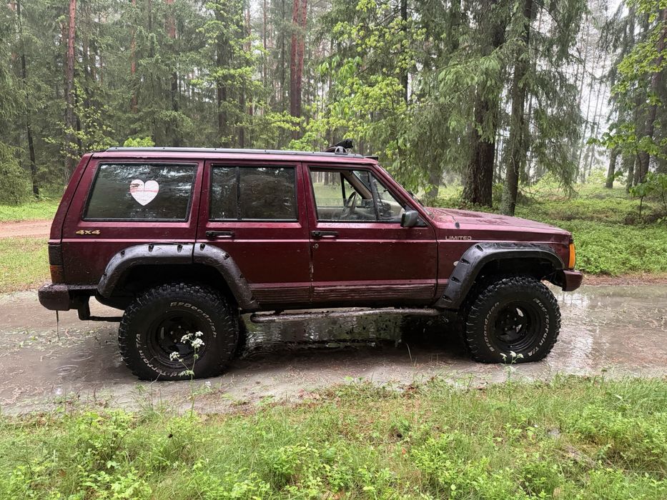 Jeep Cheeroke XJ 4.0 mopar lpg