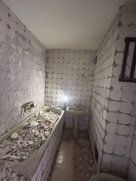 Opróżnianie, utylizacja, demontaż, doprowadzanie do stanu surowego