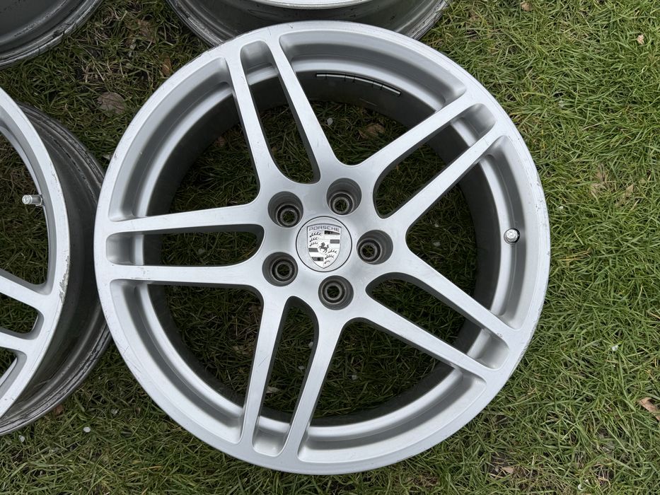 Ковані різноширокі диски 5х112 r18 Porsche