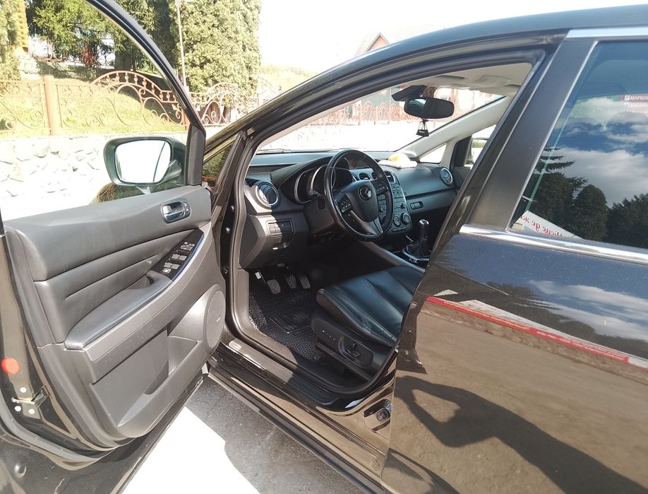 Продам автомобіль Mazda CX7 2.2 дизель 2011
