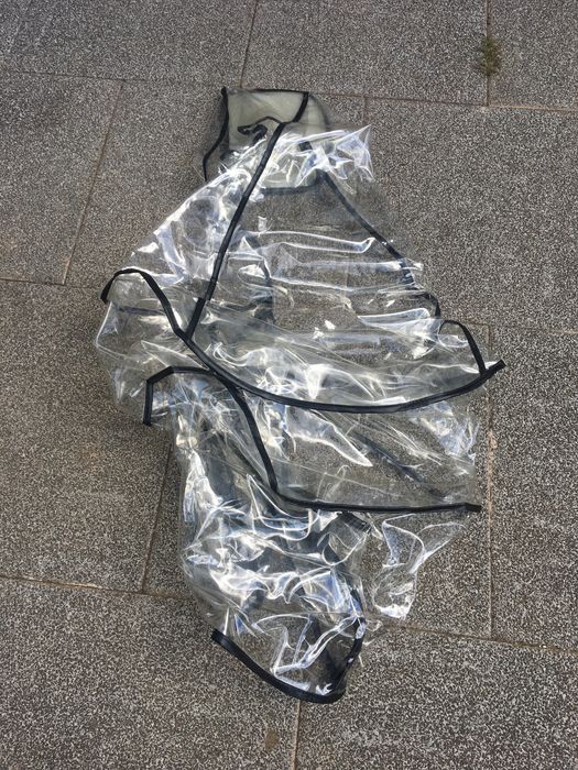 Carrinho de bebe com muitos acessórios