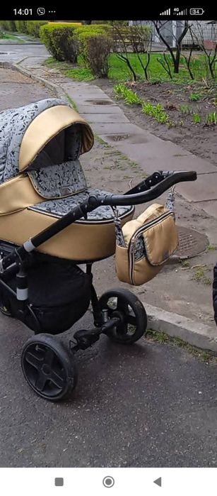 Коляска зима-лето в отличном состоянии. Колёса пена.