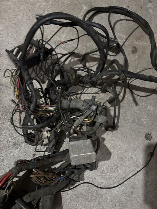 Peças mercedes w123