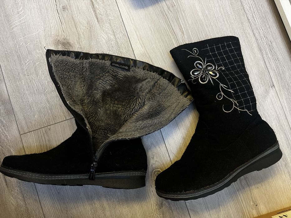 Сапожки зимні жіночі