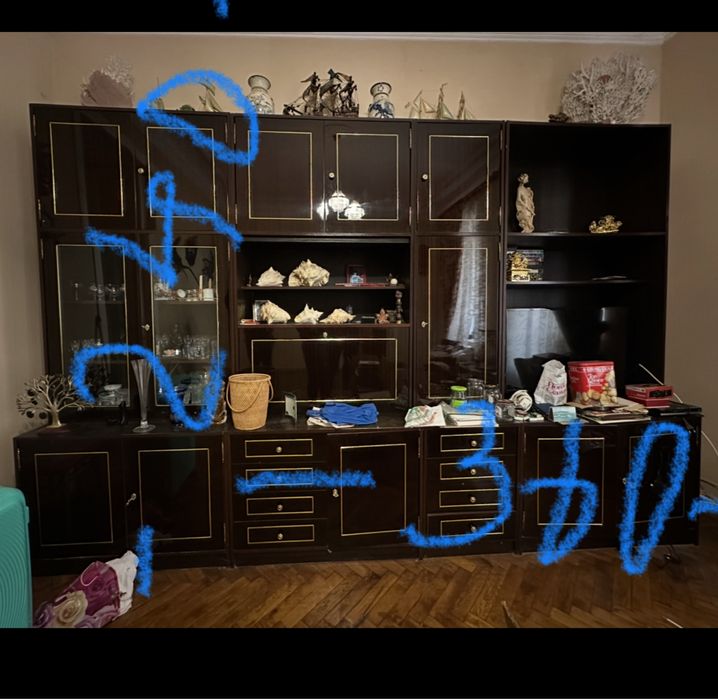 Стенка, прихожая