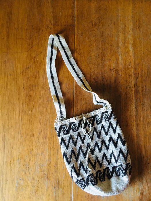 Bolsa de tiracolo do Panamá