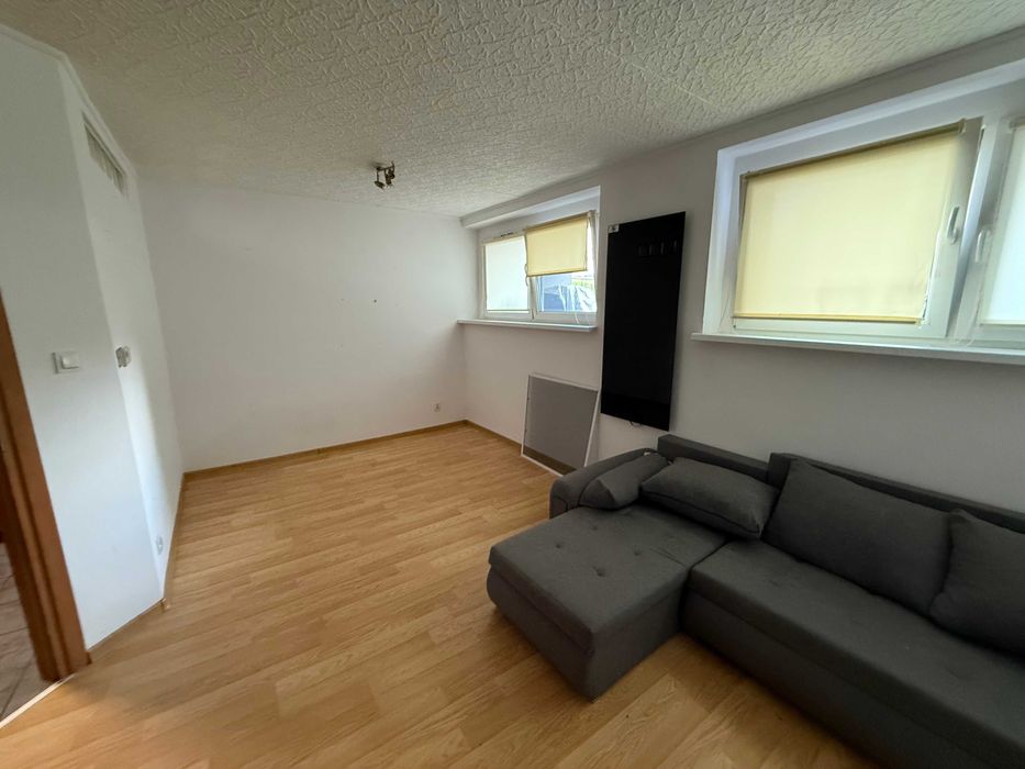 Wynajmę mieszkanie dwu pokojowe