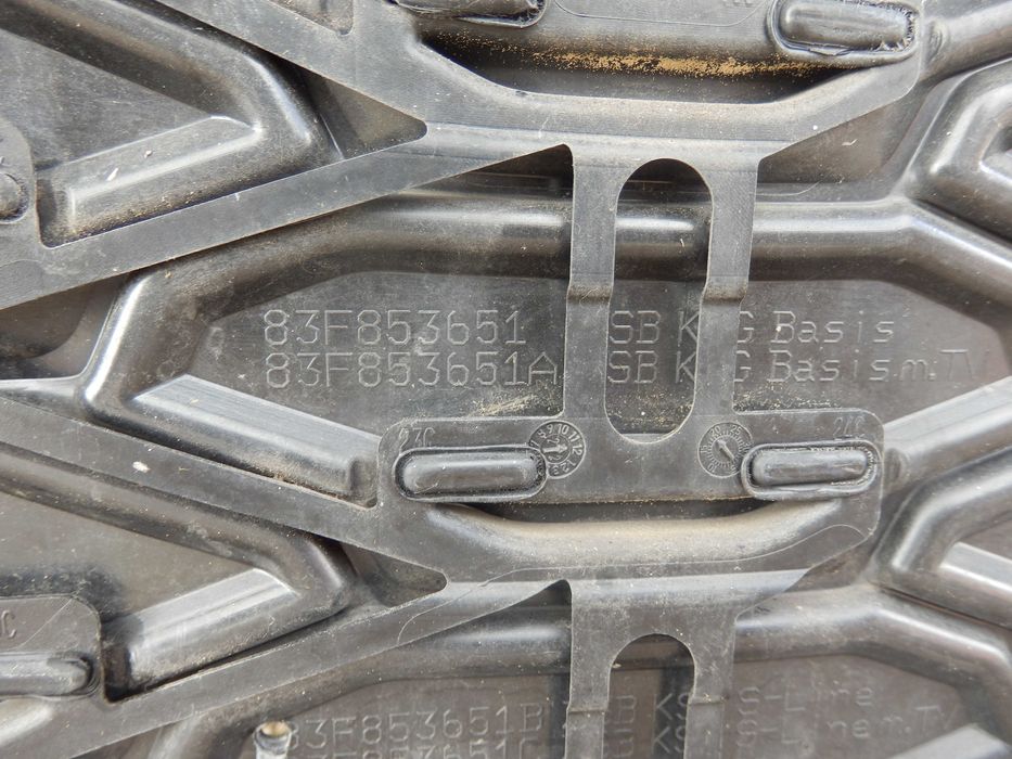 Audi Q3 S-Line 83F Sportback Grill Atrapa Chłodnicy 2018-