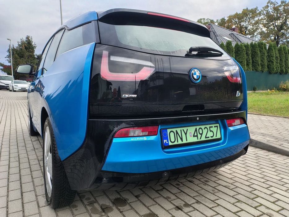 BMW i3