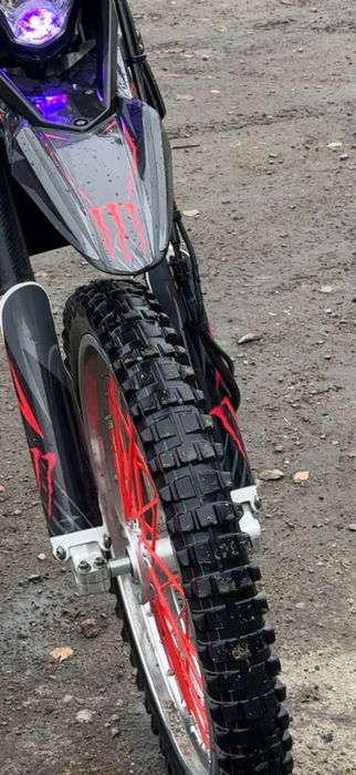 Продам Loncin 250