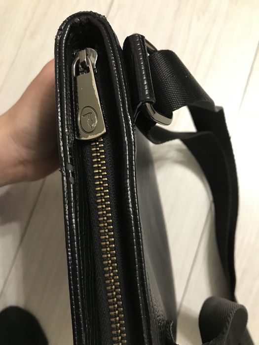 Продам сумку TRUSSARDI