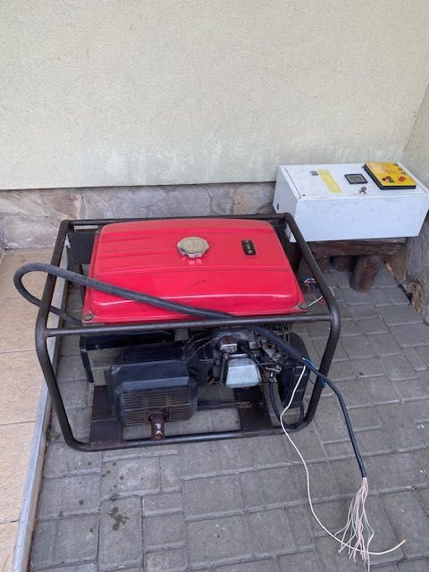 Генератор бензиновый 6 кВт с автоматикой б/у