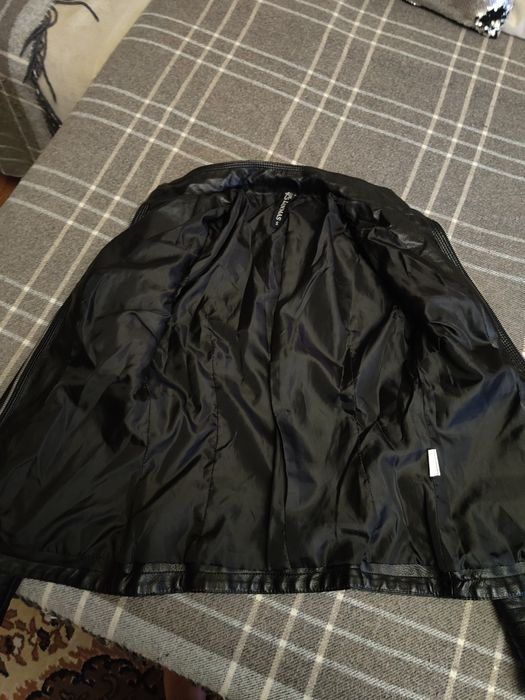 Куртка косуха женская