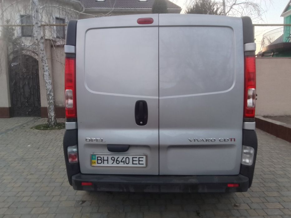 Продам Opel Vivaro 2013 г.