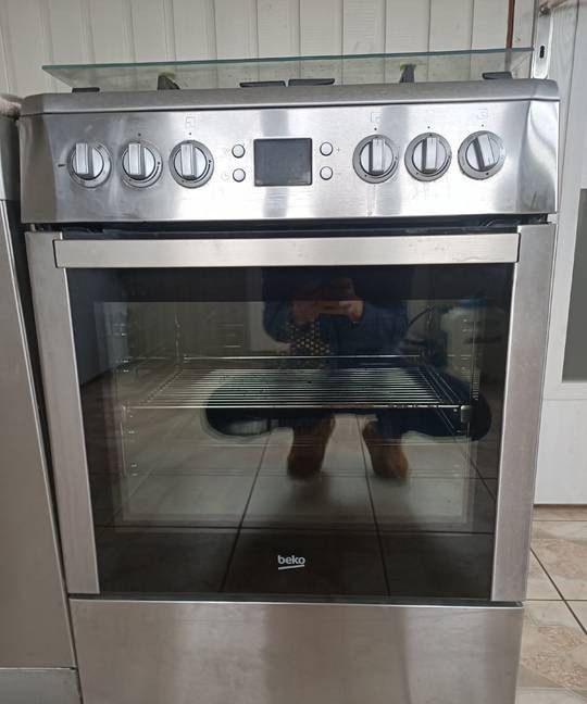 Kuchenka Beko csm
