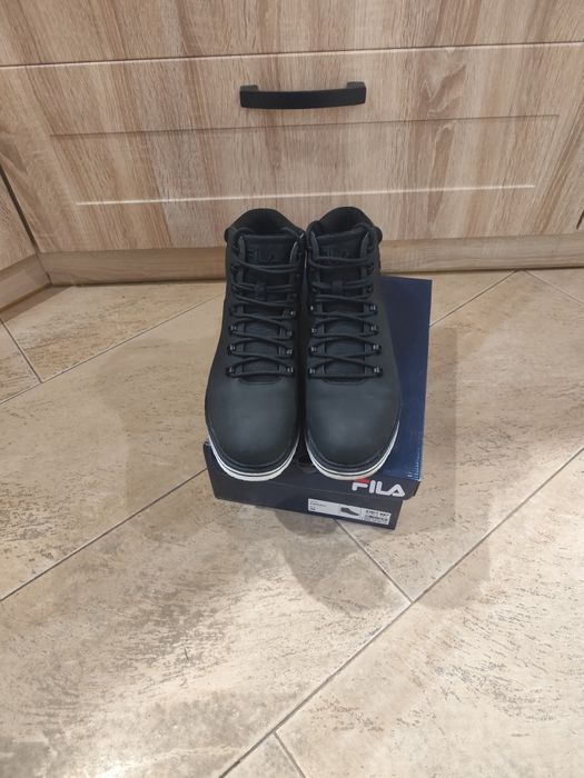 Nowe buty zimowe  FILA r.46