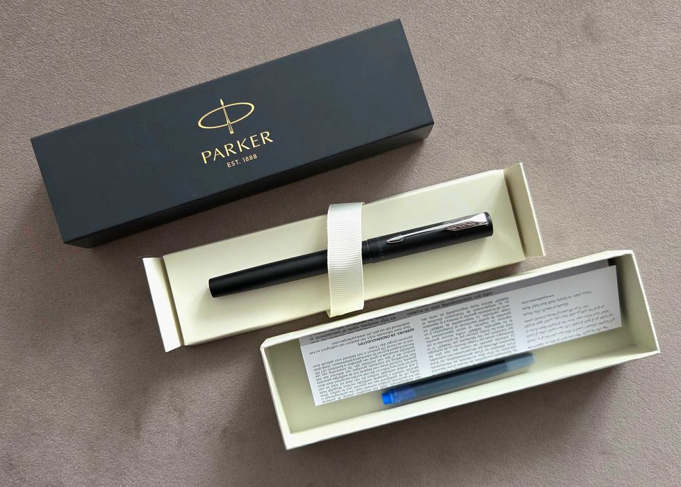 Pióro wieczne Parker Vector XL Black CT stalówka M / NOWE