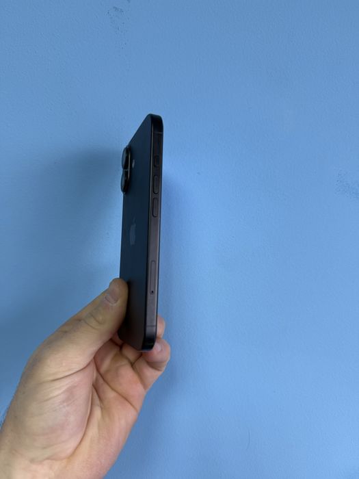 Apple Iphone 16 256Gb Black фізична сім