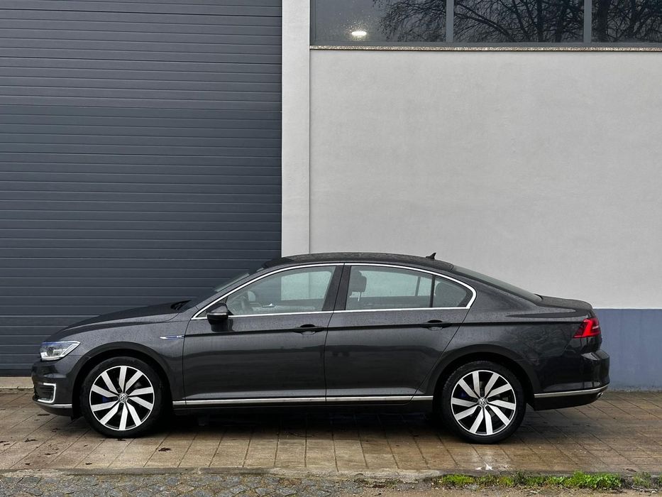 VW Passat