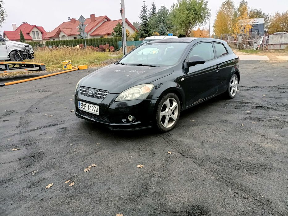 Kia Ceed 2.0CRDI 140km 07r