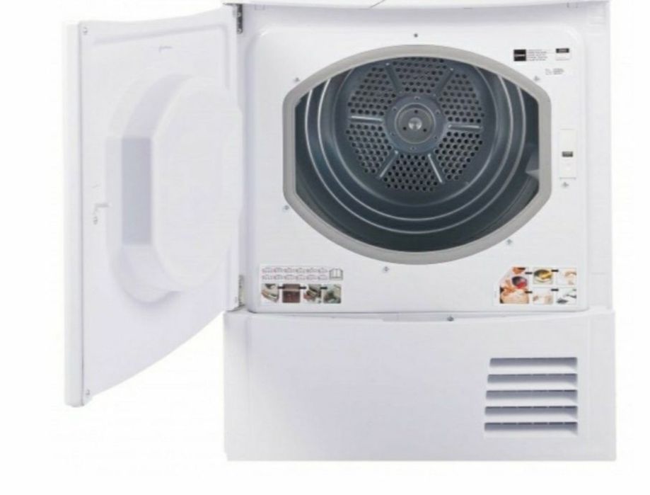 Сушильная машина Indesit бу