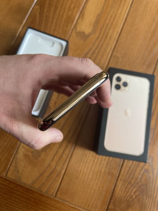 Айфон 11Pro 64GB Батарея нова R-sim