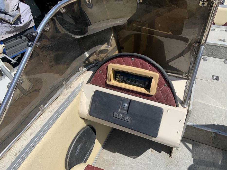 Продам Прогресс 4м yamaha 60 инжектор 2012года