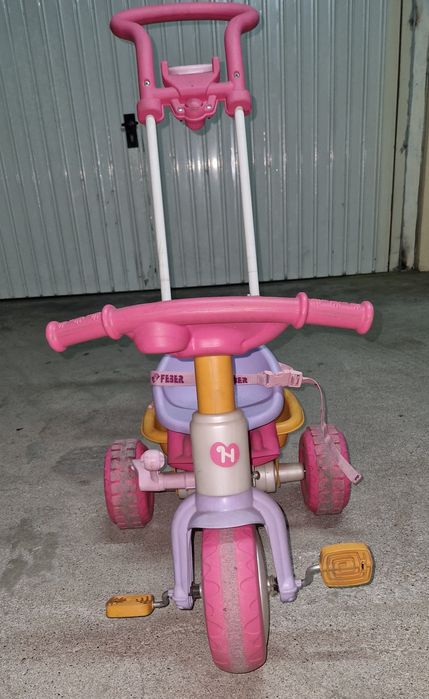 Triciclo para crianças com cinto