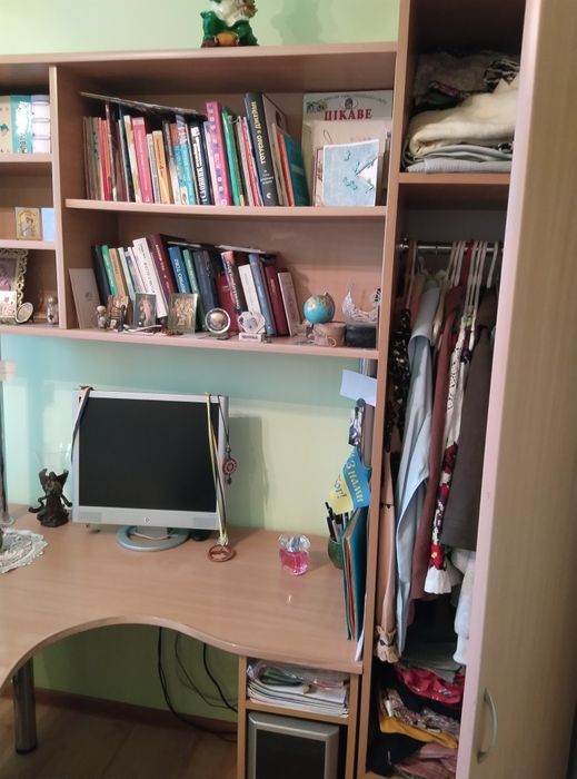 Меблевий куток для заняття