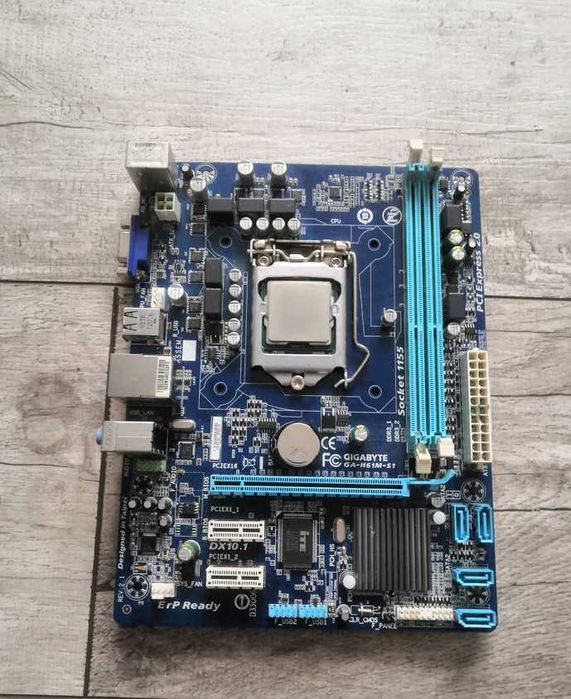 Gigabyte GA-h61m-S1+ i5 3570+ GRATIS