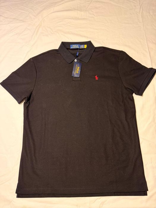 Vendo polo tamanho L, completamente novo, de cor preto
