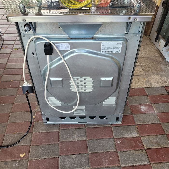 Kuchenka Gazowo Elektryczna 50cm  z rożnem