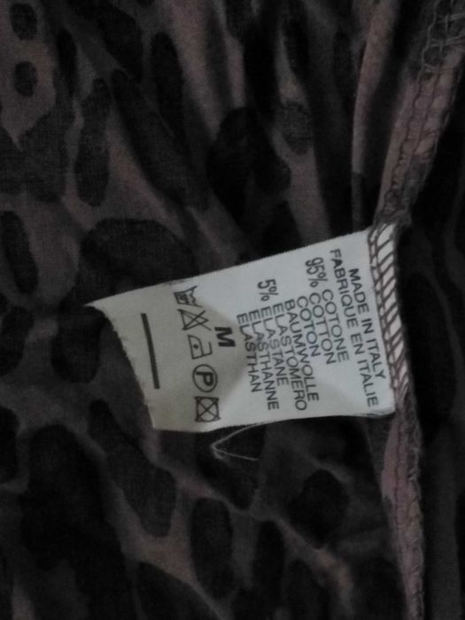 Camisa estampada padrão tigresa