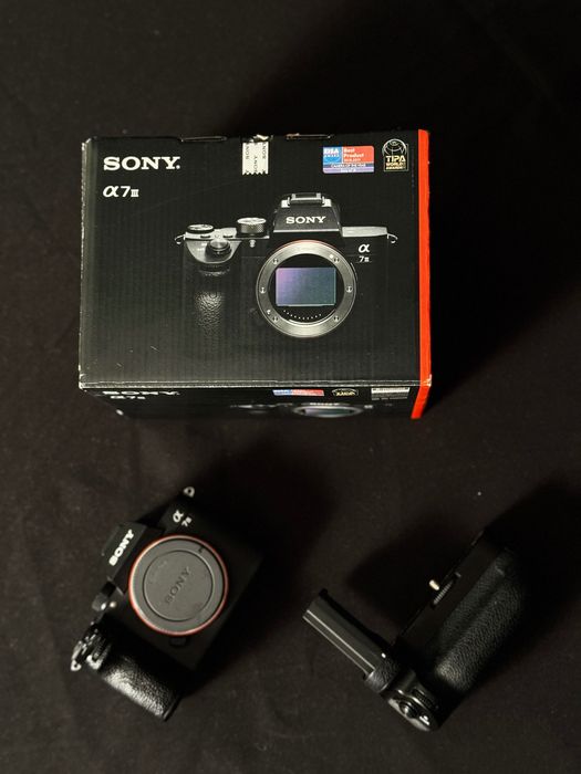 Sony a7iii - Full Frame (com GRIP)