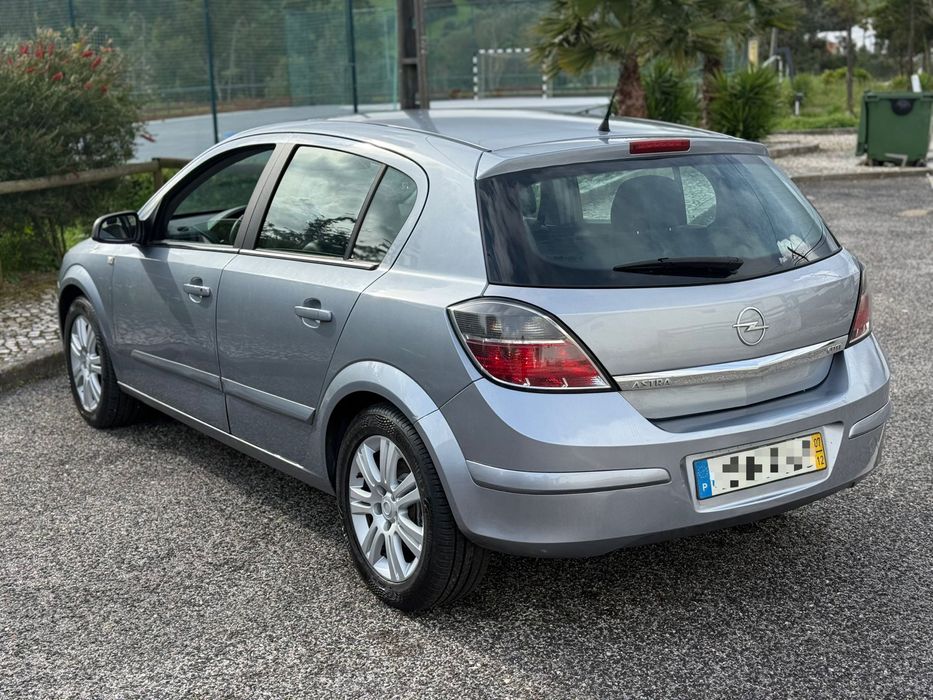 OPEL ASTRA COSMO 1.3 Cdti (Gasóleo) 2007