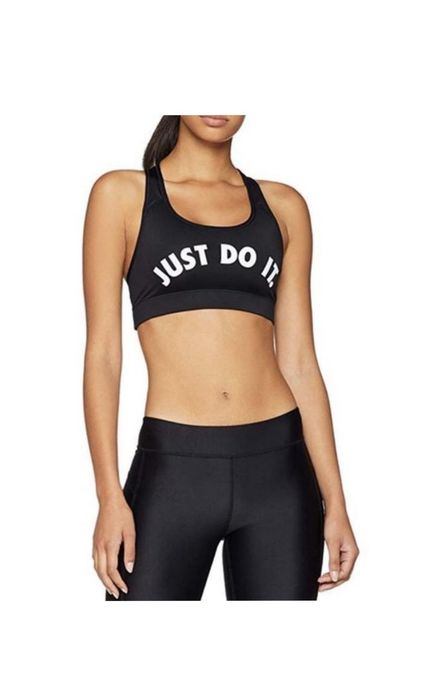 Топ спортивний S Nike