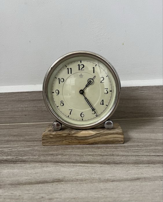 часы механические Thiel  Тиль на мраморной подставке Германия