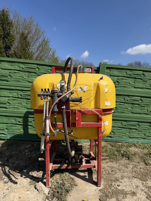 Opryskiwacz ogrodowy 400L