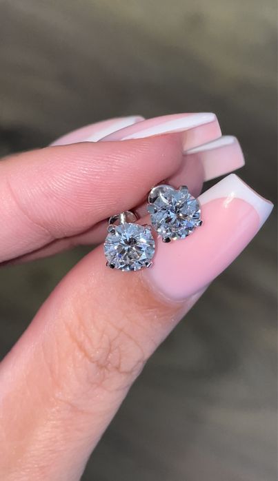 Серьги-гвоздики с бриллиантами 1.00ct IGI, золото 585.