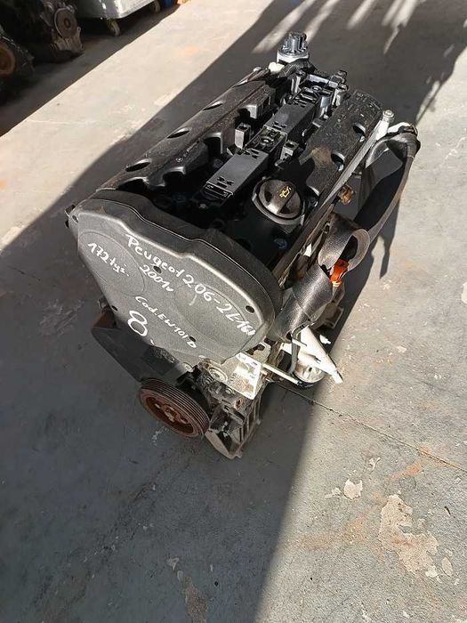 Silnik Peugeot 206 CC 2,0  EW10/D  01r.
