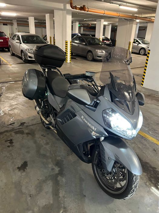 Kawasaki GTR 1400 ABS - 3 kufry i niski przebieg