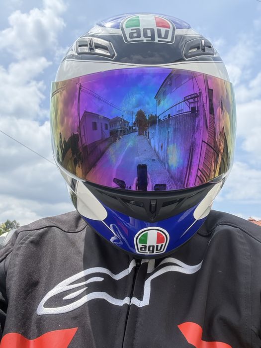 Capacete AGV  k,4 como novo  e branco e azul