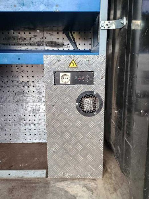 IVECO Daily / Zabudowa warsztatowa