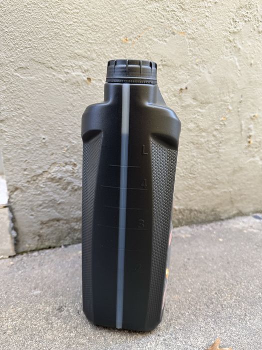 Óleo de motor 15W-40 FUCHS