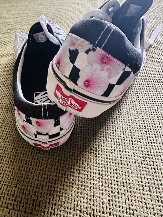 Продам сліпони бренду Vans
