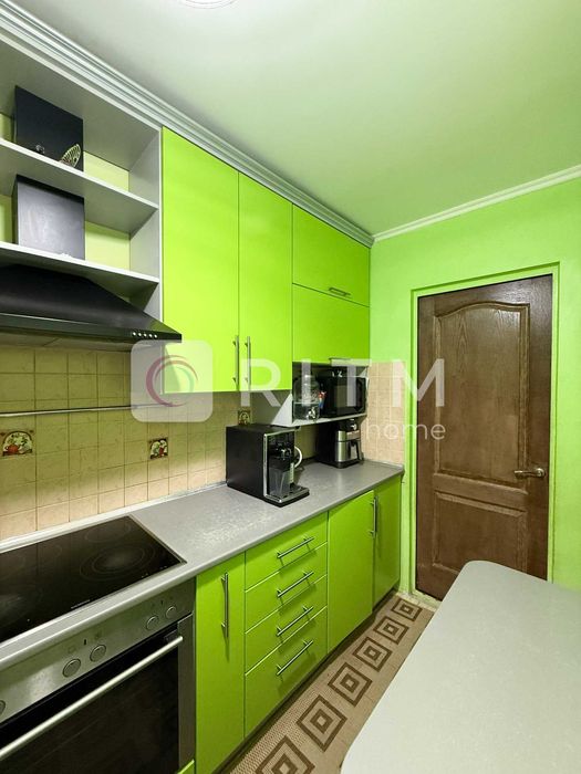 Затишна 2-кімнатна квартира загальною площею 56 м² у цегляному будинку