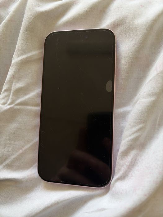 Iphone 15 pink 256gn (rezerwacja do 23)