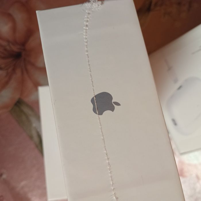 Нові Apple AirPods Pro 2